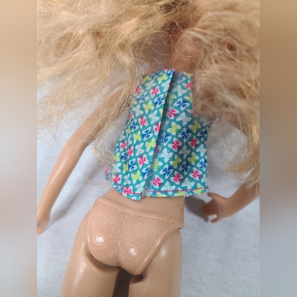 BARBIE Stacie 9" doll strawberry blonde hair green eyes 2010 - Picture 3 of 3